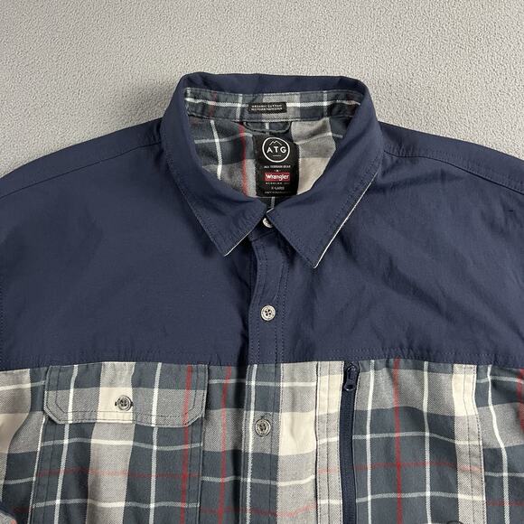 Wrangler ATG Shirt Mens Extra Large Blue Plaid Button Up Outdoor Hiking Pockets - Picture 2 of 9
